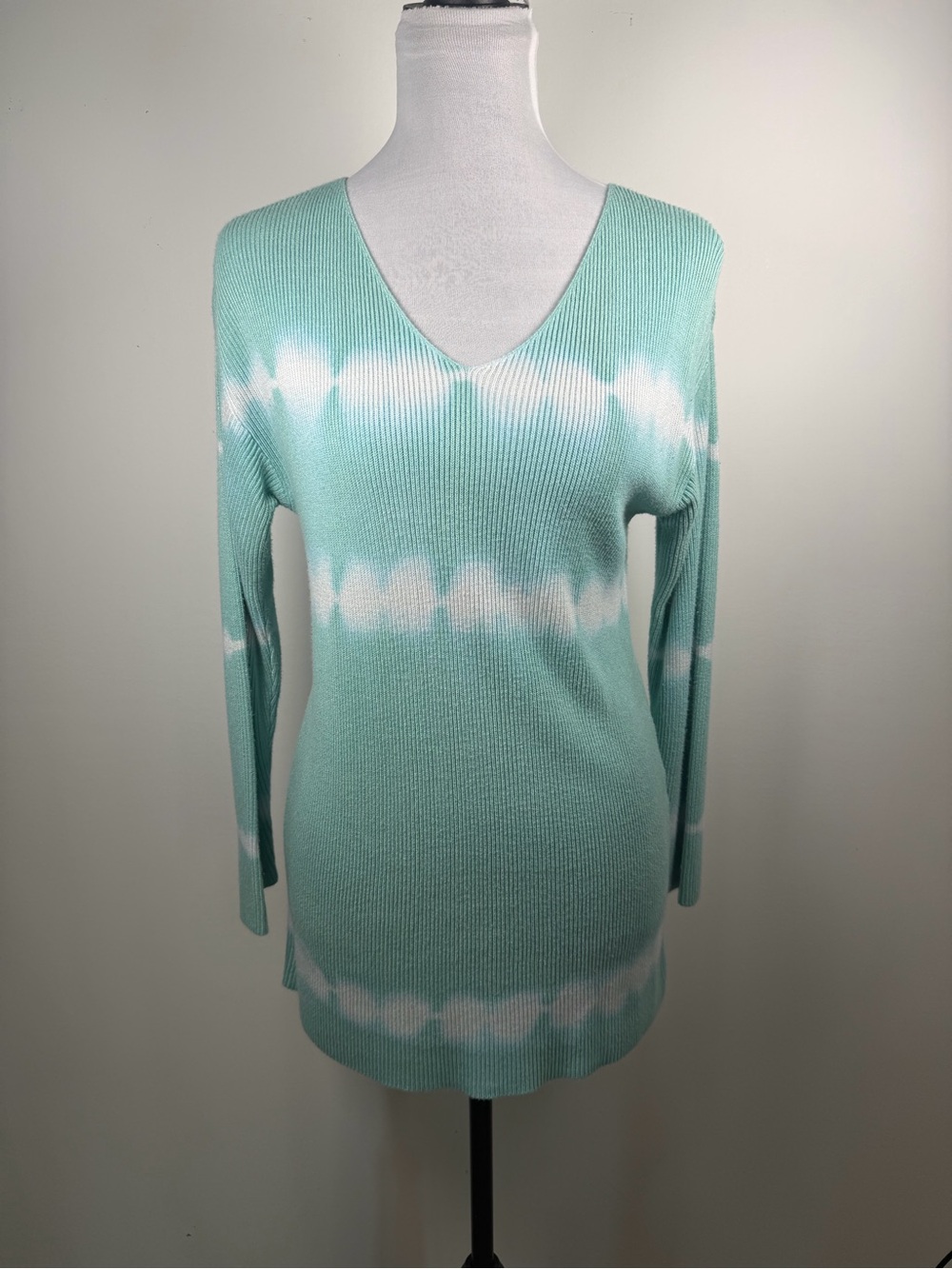 Macoron‎ Women's Small Mint Green Tie Dye Ribbed Knit Tunic Sweater V Neck